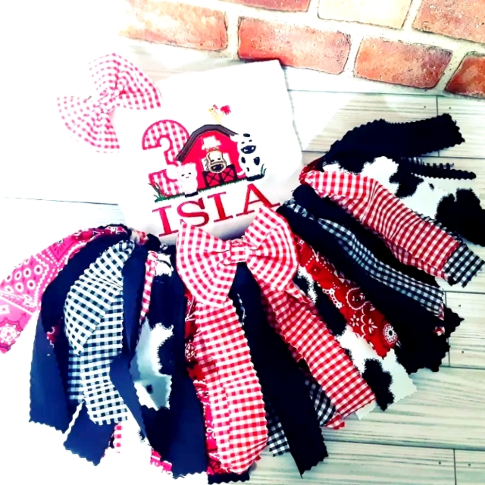 Personalized barn theme birthday tutu